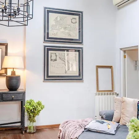 Clocktower Penthouse, 4th Floor With Terrace Lucca